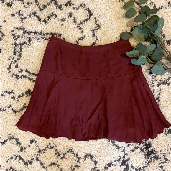 Aritzia Dresses & Skirts - Sunday Best (Aritzia) maroon skirt